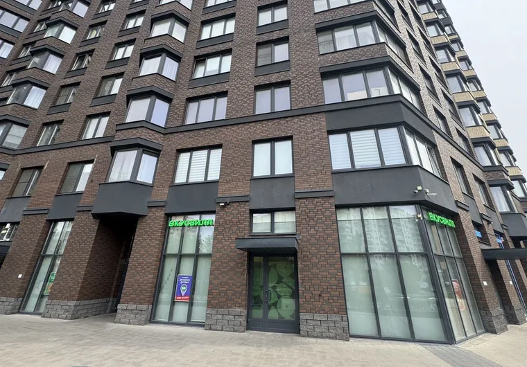 Свободного назначения, 385 м²